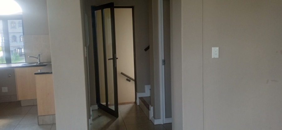 To Let 3 Bedroom Property for Rent in Ifafi North West